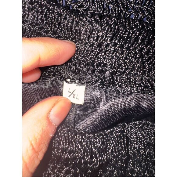 Woman’s skirt size large/XL - Picture 3 of 7